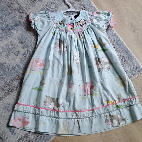 Lil Cactus Girls Smocked Farm Dress Cows, Pigs, Chickens Sz4T - Picture 2 of 7